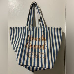 NWT Maurices beach bound tote bag